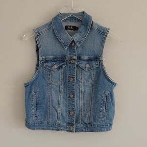 Denim sleeves jacket